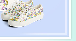 Glorious Day Embellished Platform Pumps