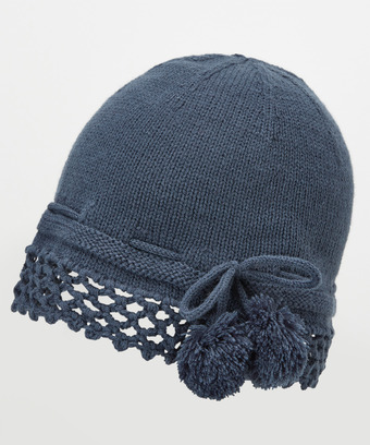 Pom Pom Vintage Hat Pom Pom Vintage Hat