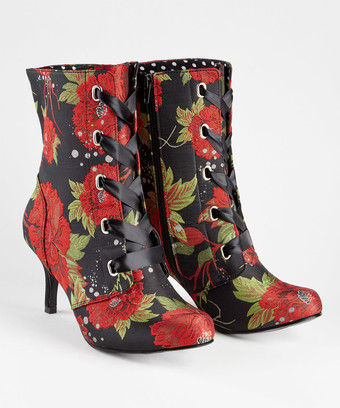 Individuals Lace Up Boots Individuals Lace Up Boots