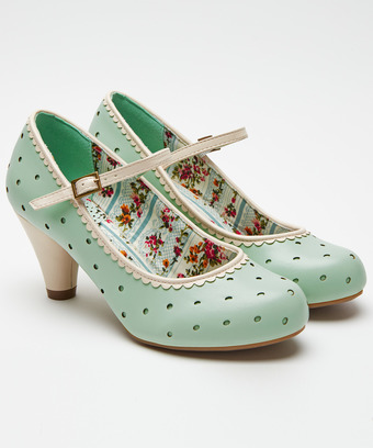 Betty's Beautiful Shoes Betty's Beautiful Shoes