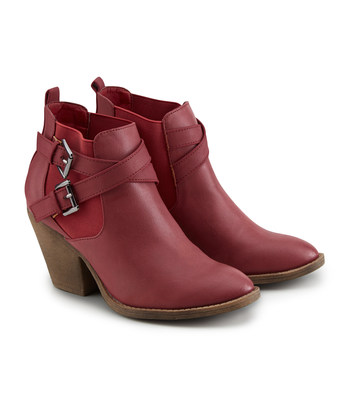 Very Versatile Buckle Boots Very Versatile Buckle Boots