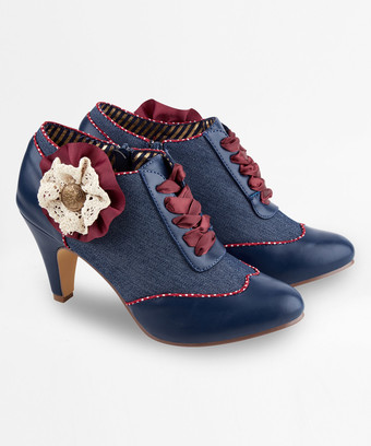 Fabulous Corsage Shoe Boots Fabulous Corsage Shoe Boots