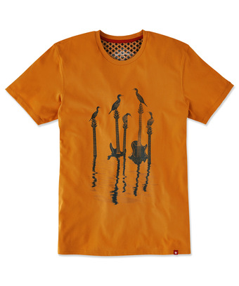 Guitar Perch T-Shirt Guitar Perch T-Shirt