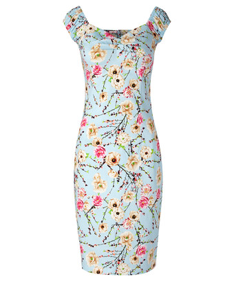 Flattering Fabulous Floral Dress Flattering Fabulous Floral Dress