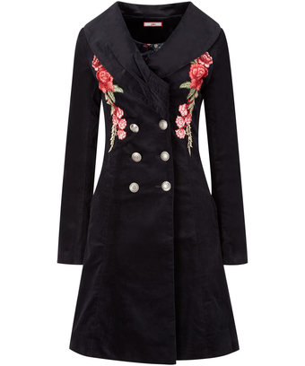 Elegant Embroidered Coat Elegant Embroidered Coat